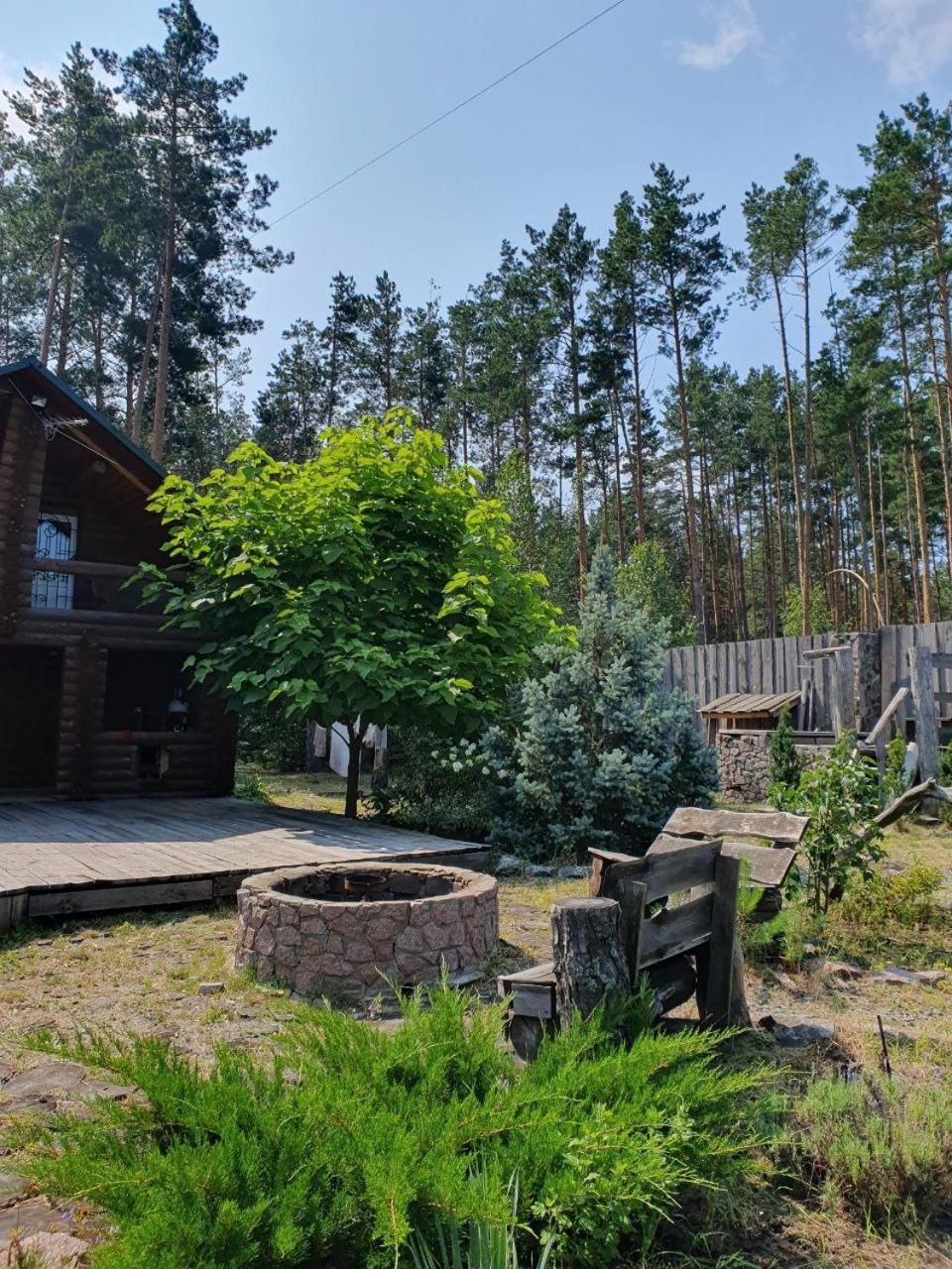 Eco Dom V Lesu Guest House Bila Krynytsia Bagian luar foto